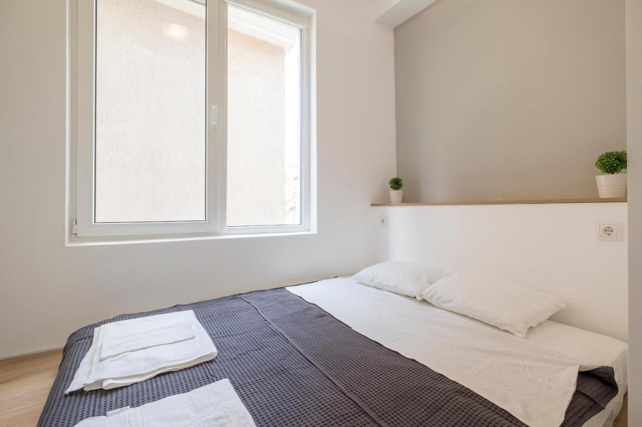 Bluewaveplace - Contemporary Home In Center Of ソフィア エクステリア 写真