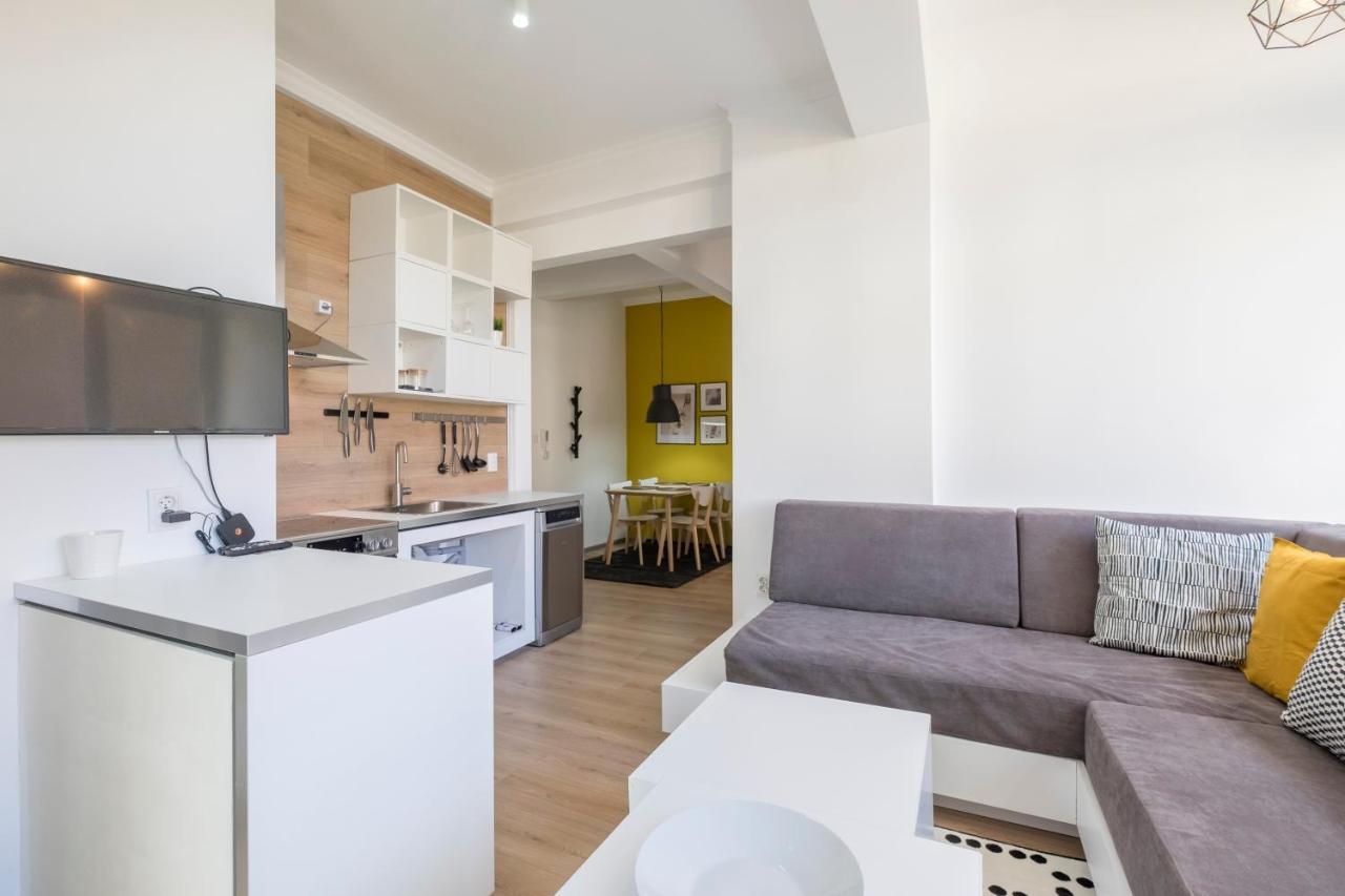 Bluewaveplace - Contemporary Home In Center Of ソフィア エクステリア 写真