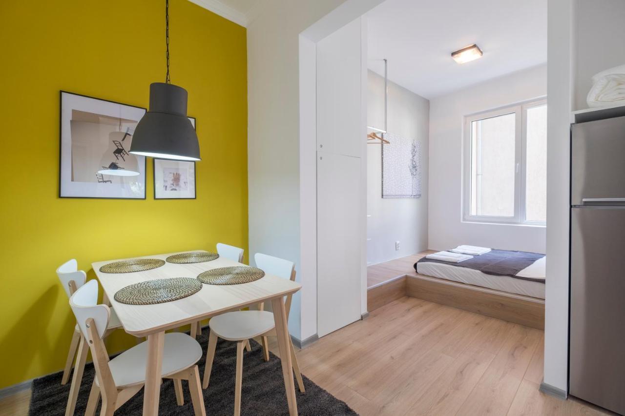 Bluewaveplace - Contemporary Home In Center Of ソフィア エクステリア 写真
